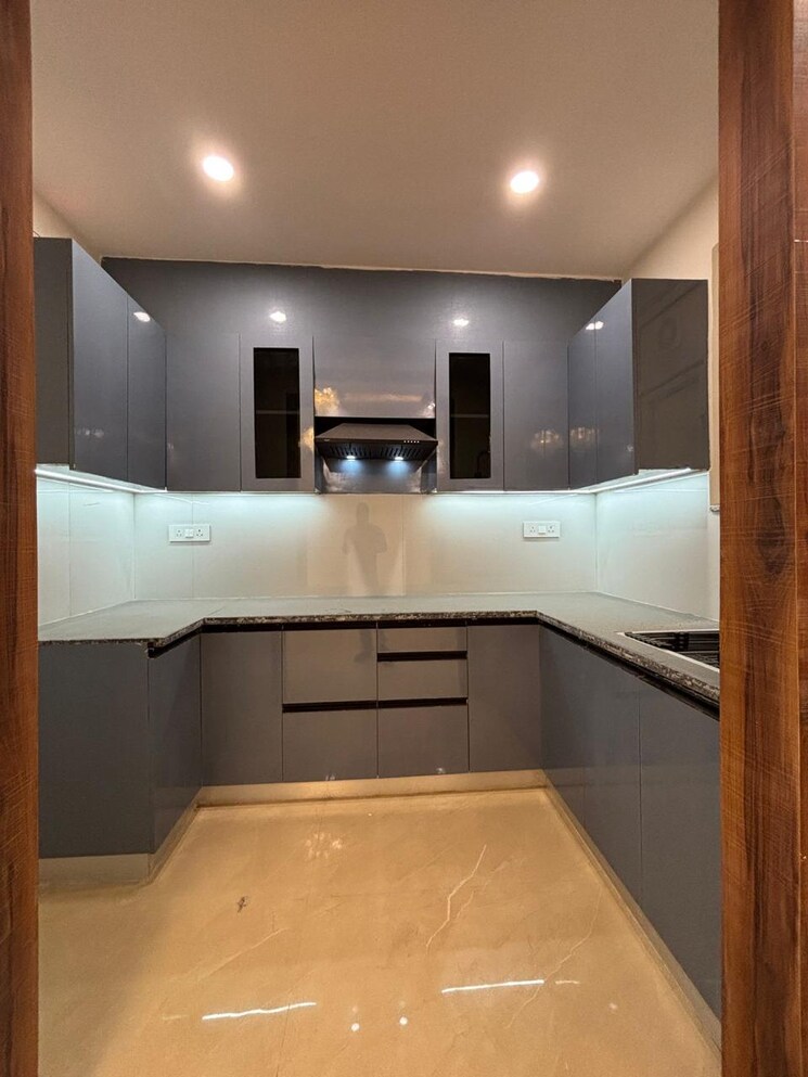 Kitchen, palm-residency-chhatarpur 3 Bedroom 1200 Sq.Ft. Builder Floor In Chattarpur Delhi 8960640