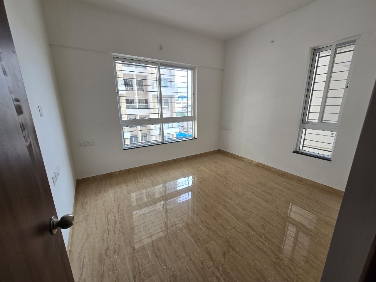 1 BHK + Extra Room 450 Sq.Ft. Apartment in VTP Leonara