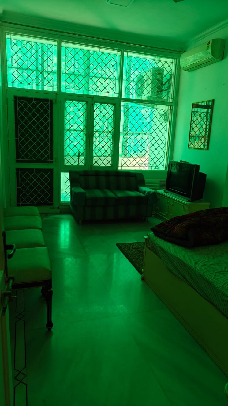 Living Room, panchsheel enclave 3 Bedroom 2100 Sq.Ft. Builder Floor In Panchsheel Enclave Delhi 8960776