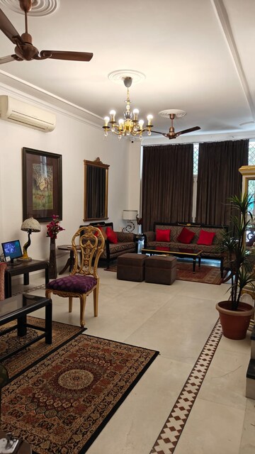 Living Room in 3 BHK Builder Floor at Panchsheel Enclave – for Rent