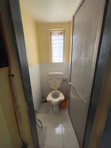 Bathroom in 1 RK Apartment at Paya CHS Aundh, Aundh – for Rent