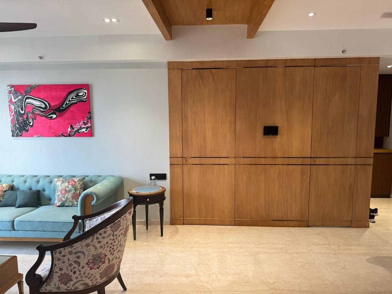 3 BHK + Servant Room Apartment For Rent in Lodha The Park