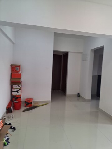 Room in 2 BHK Apartment at BG Monte Verita North Annexe, Borivali East – for Rent