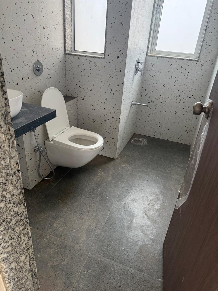 Bathroom, mahim west 3 Bedroom 1200 Sq.Ft. Apartment In Mahim West Mumbai 8960790