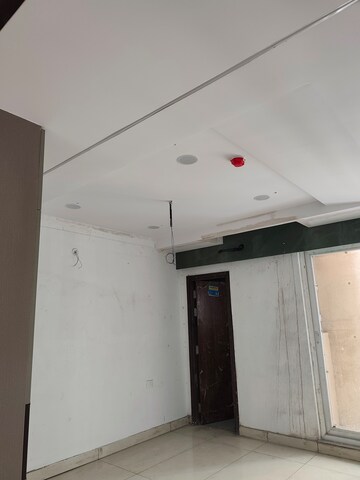 Building Lobby in 3.5 BHK Apartment at Rishita Manhattan, Gomti Nagar – for Rent