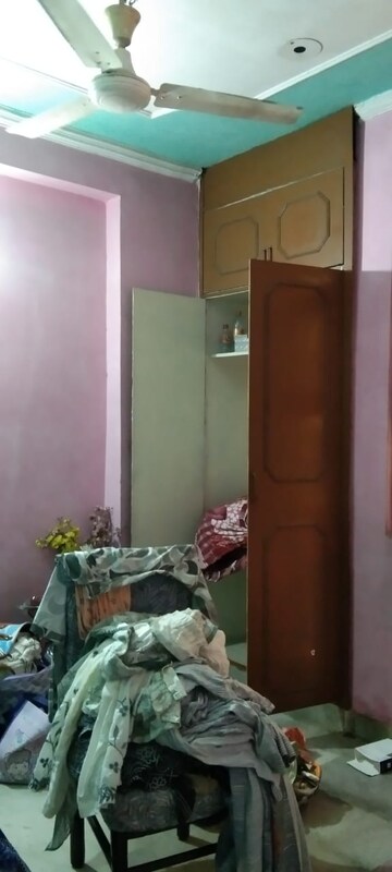 Bedroom in 2 BHK Builder Floor at Mehrauli – for Rent