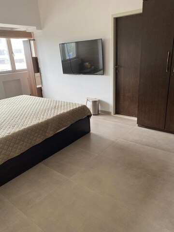 Bedroom in 3 BHK Apartment at Worli – for Rent