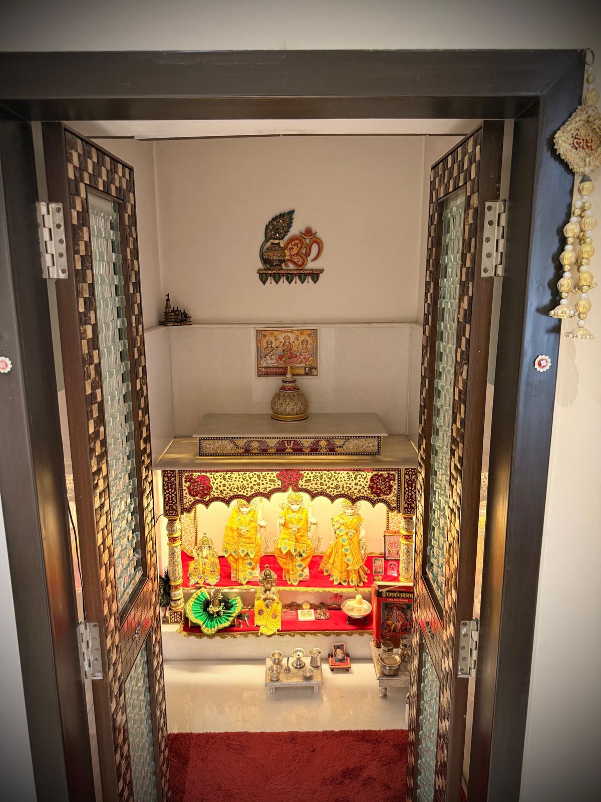 4 BHK + Pooja Room,Servant Room,Study Room,Extra Room Apartment For Sale in SNN Raj Lakeview