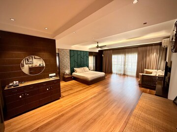 Parking in 4 BHK Apartment at SNN Raj Lakeview, Btm Layout – for Sale