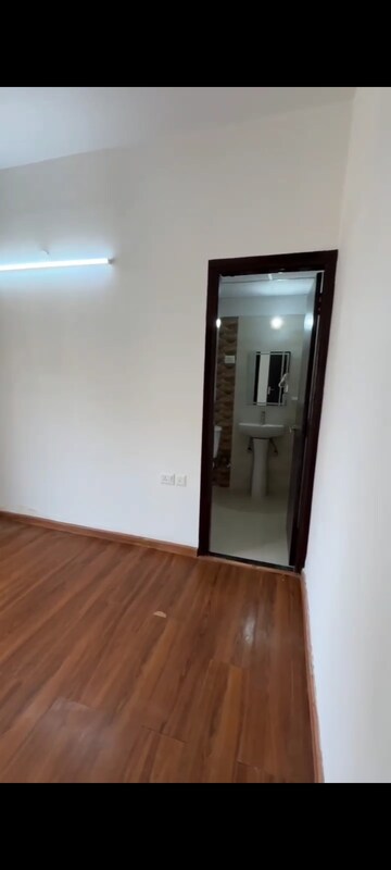 Room in 2 BHK Apartment at Samridhi Grand Avenue, Tech Zone 4 Greater Noida – for Sale