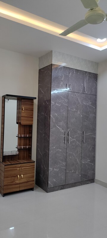 2 BHK Apartment For Rent in HPR Lakefront, Hafeezpet
