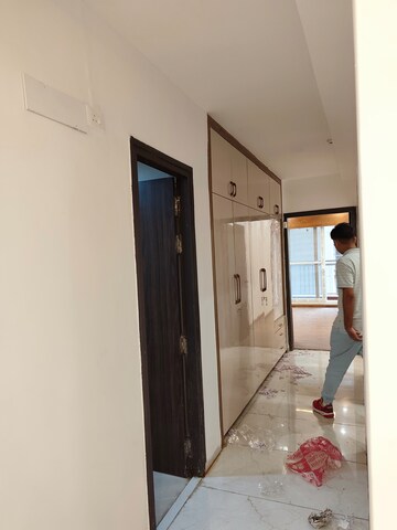 Building Lobby in 3 BHK Apartment at Omaxe The Palace, Gomti Nagar – for Rent