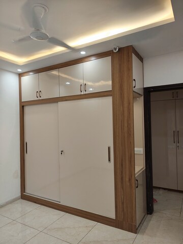 Building Lobby in 3 BHK Apartment at Omaxe The Palace, Gomti Nagar – for Rent