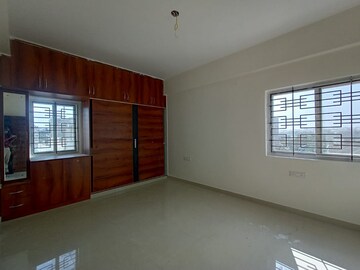 Room in 2 BHK Builder Floor at Hsr Layout – for Rent