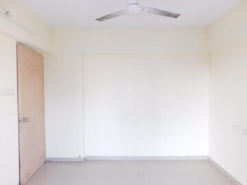 Bedroom in 1 BHK Apartment at Nehru Nagar – for Sale