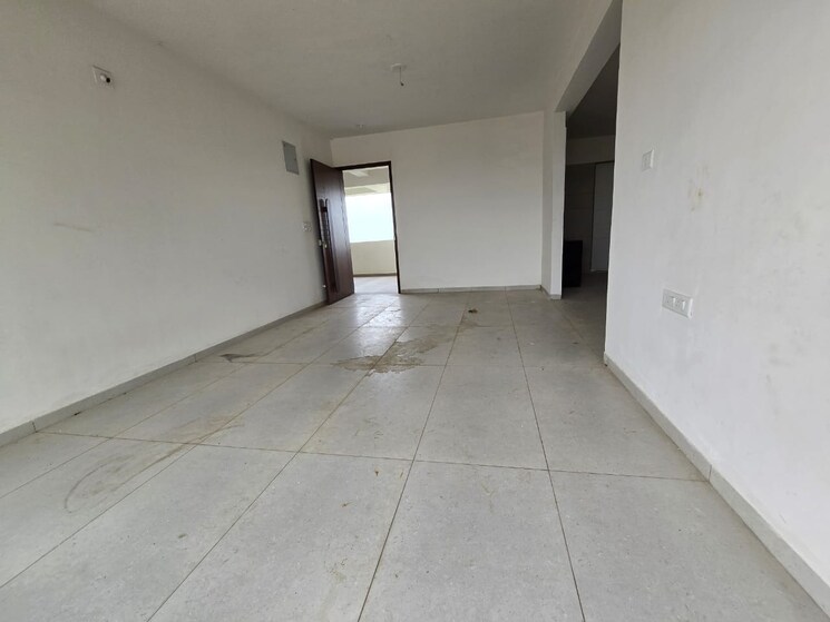 Room, sama savli road 3 Bedroom 2128 Sq.Ft. Apartment In Sama Savli Road Vadodara 8960956