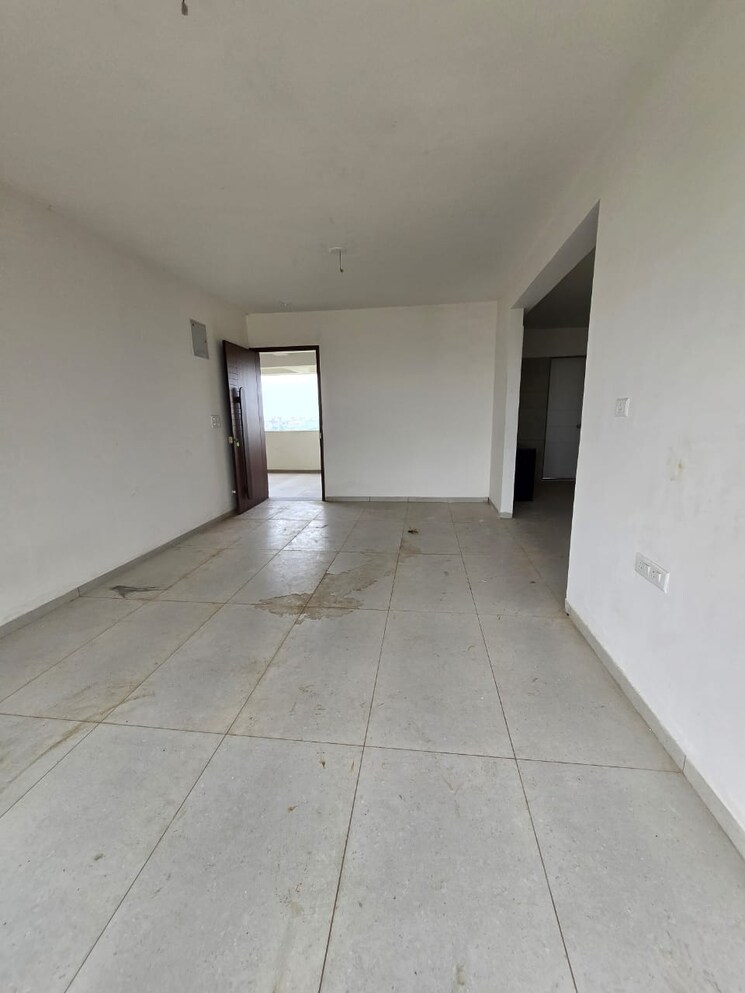 Room, sama savli road 3 Bedroom 2128 Sq.Ft. Apartment In Sama Savli Road Vadodara 8960956