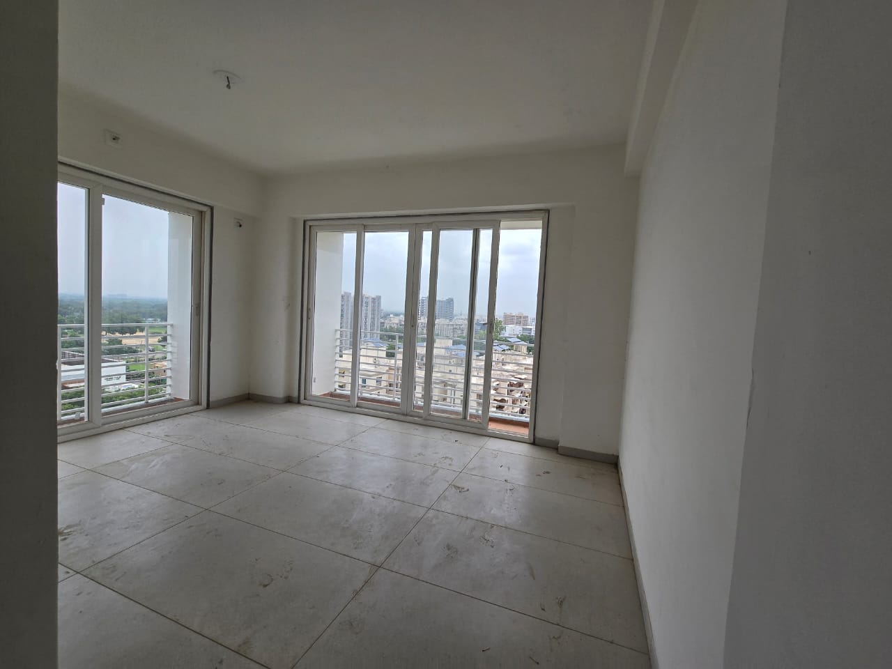 3 BHK + Extra Room Apartment For Sale in Prime Properties