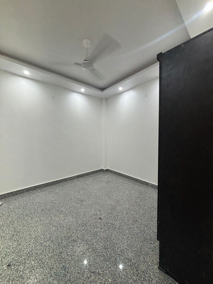 Room, palm-residency-chhatarpur 2 Bedroom 950 Sq.Ft. Apartment In Chattarpur Delhi 8961002