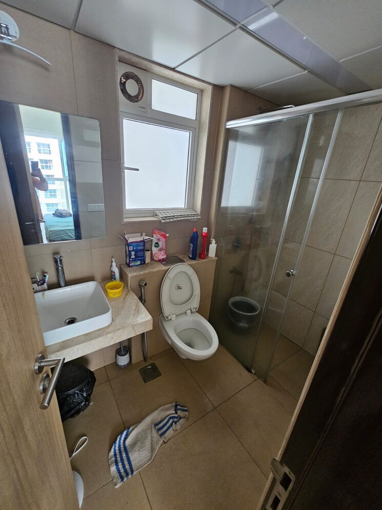 Attached Bathroom, lnt-veridian 1 Bedroom 382 Sq.Ft. Apartment In Powai Mumbai 8960996