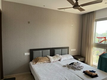 Bedroom in 2 BHK Apartment at Aristo Lloyds Estate, Wadala East – for Rent