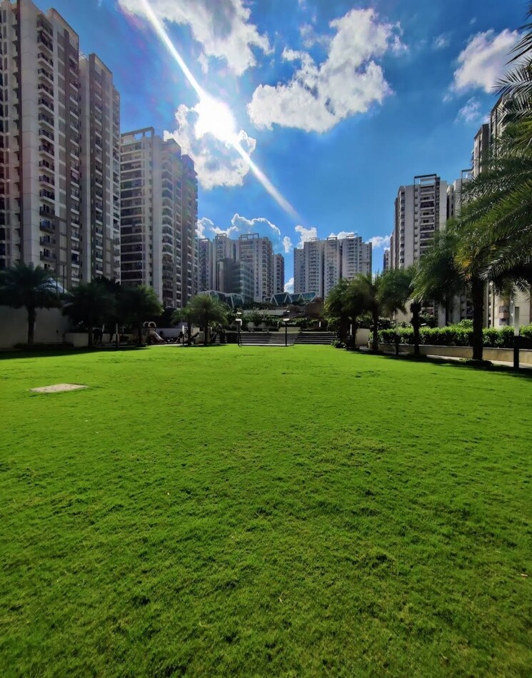 Garden, cybercity-rainbow-vistas-rock-gardens 3 Bedroom 1585 Sq.Ft. Apartment In Hi Tech City Hyderabad 8961018