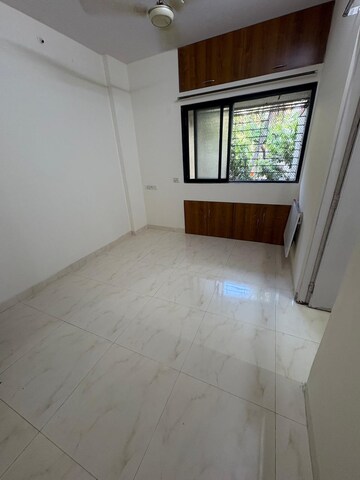 Room in 1 BHK Apartment at Hanuman Chaya CHS, Tilak Nagar – for Rent