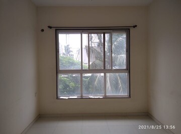 Room in 3 BHK Apartment at Garodia Girivan Paramjyoti, Ghatkopar East – for Rent