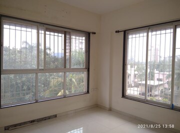 Room in 3 BHK Apartment at Garodia Girivan Paramjyoti, Ghatkopar East – for Rent