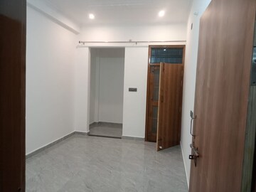 Building Lobby in 2 BHK Builder Floor at Indira Nagar – for Rent