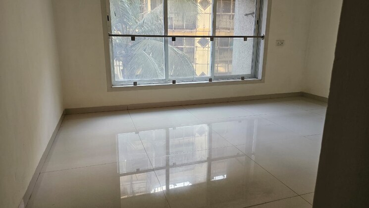 Living Room, romell-diva 2 Bedroom 748 Sq.Ft. Apartment In Malad West Mumbai 8961165