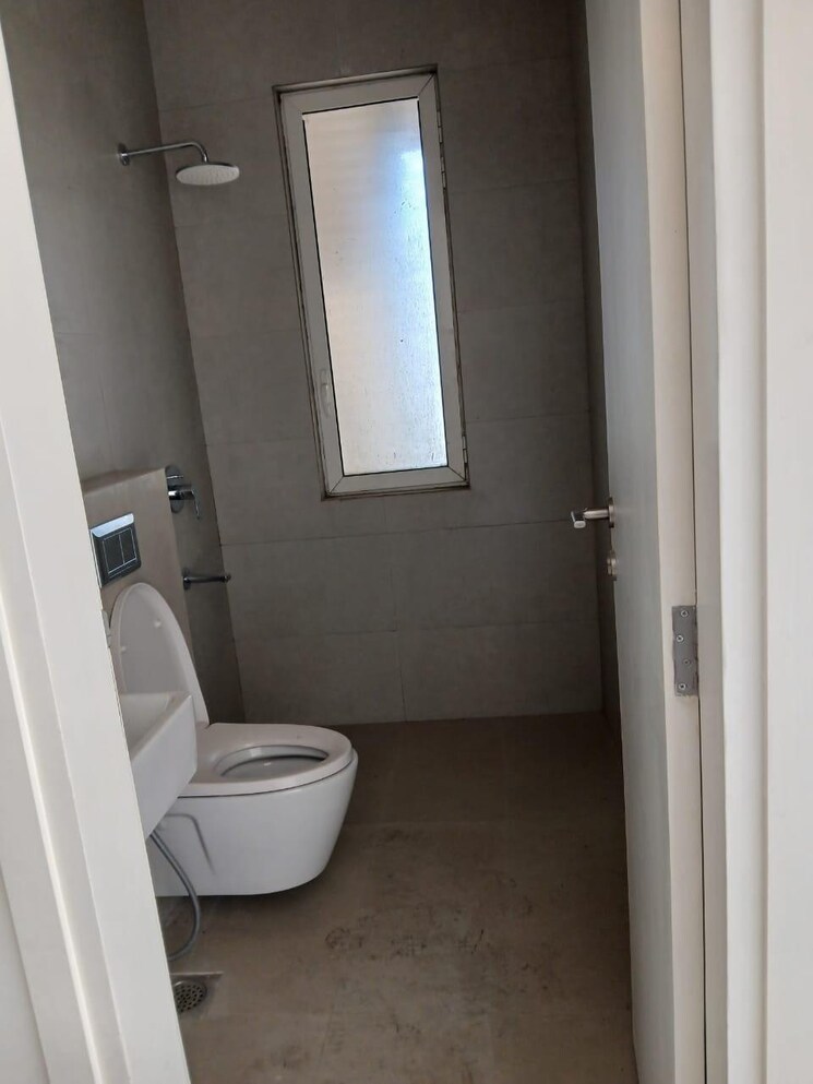 Bathroom, lower parel 3 Bedroom 1708 Sq.Ft. Apartment In Lower Parel Mumbai 8961127