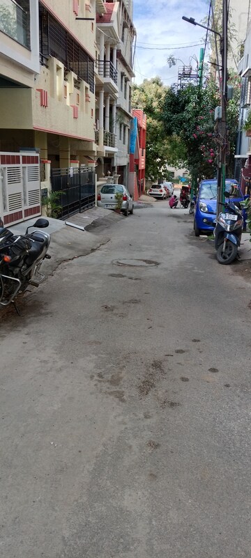 Parking in 5 BHK Independent House at Ramamurthy Nagar – for Sale