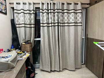 Furnished Amenities in 2 BHK Apartment at Srishti Harmony 3 Phase 1, Andheri East – for Rent