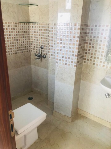 Bathroom in 2.5 BHK Apartment at Tulip Orange, Sector 70 – for Rent