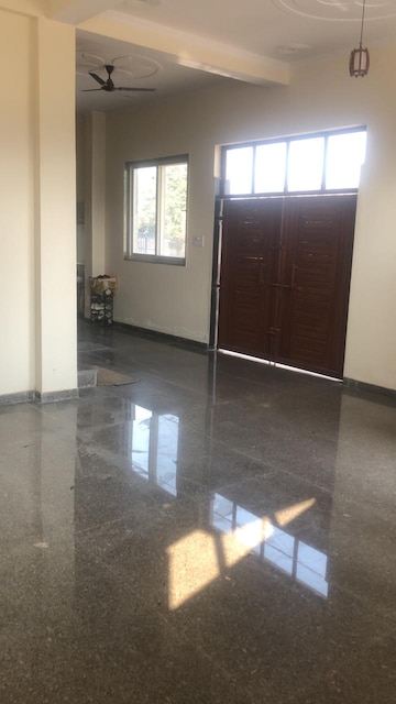 Bathroom in 2.5 BHK Apartment at Tulip Orange, Sector 70 – for Rent