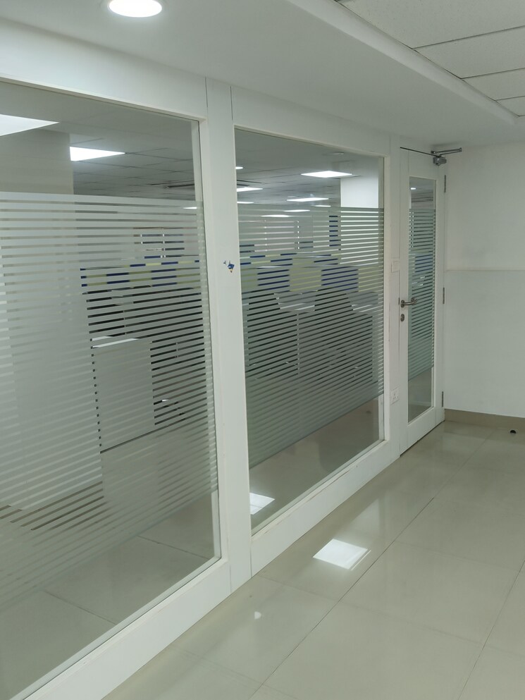 Bathroom, sns-premnivas Commercial Office Space 5000 Sq.Ft. In Infantry Road Bangalore 8961208
