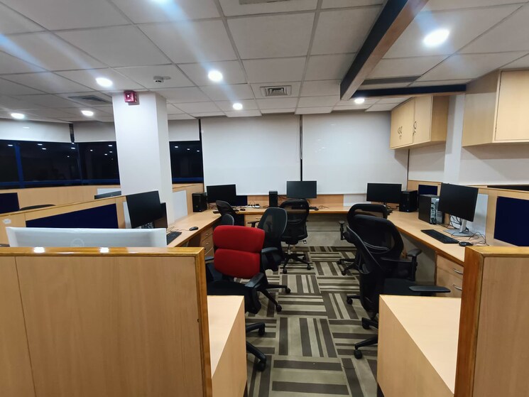 Team Area, natasha-penta Commercial Office Space 4000 Sq.Ft. In Infantry Road Bangalore 8961225