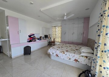 Bedroom in 3 BHK Apartment at Aurobindo Kohinoor, Serilingampally – for Rent
