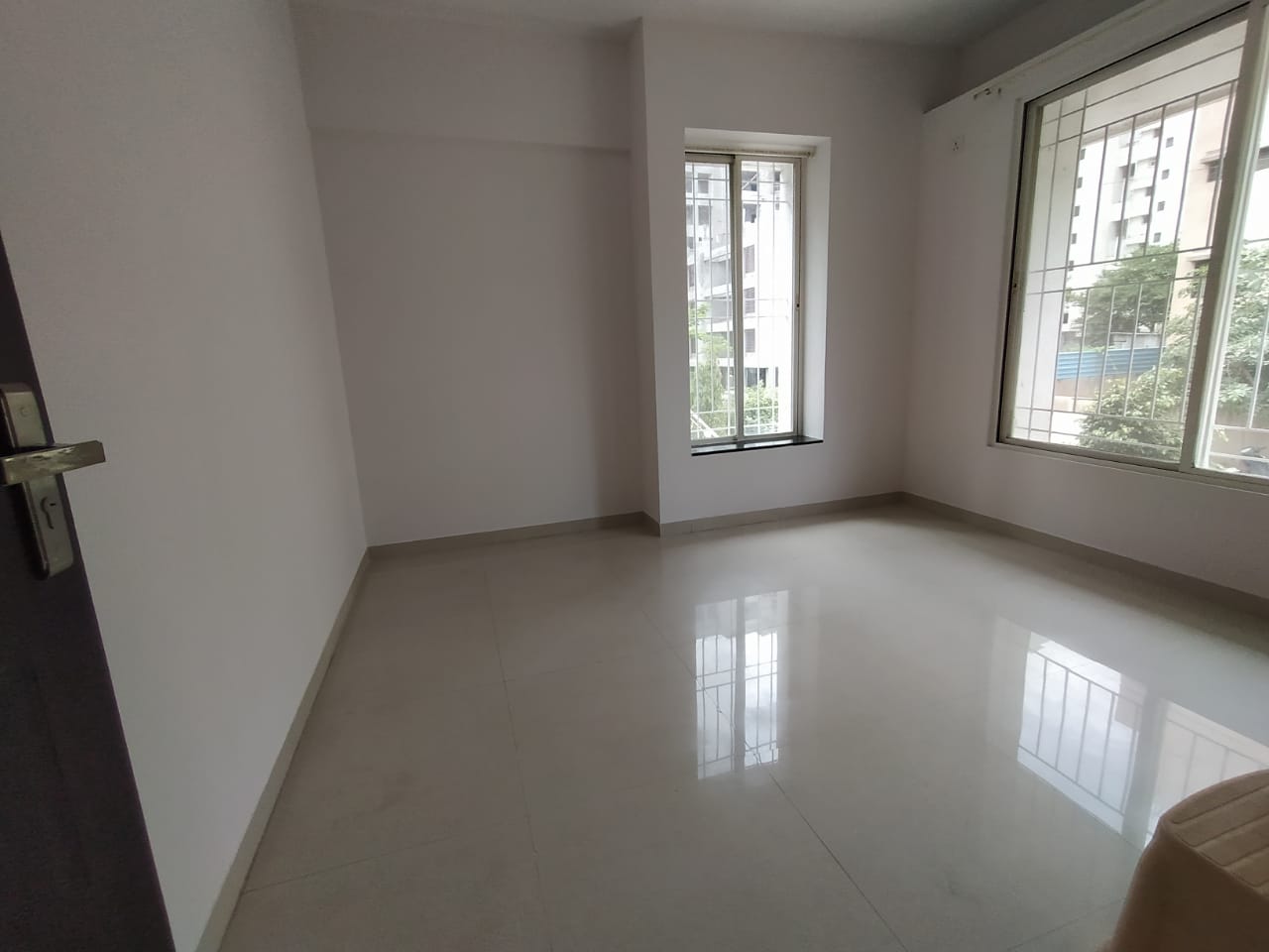 2 BHK Apartment For Sale in Mantra Monarch