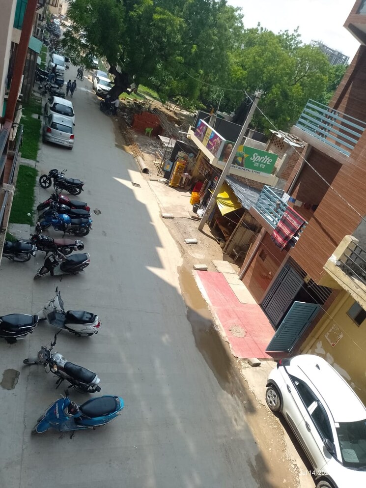  Parking, omaxe-srishti-and-sanskriti 1 Bedroom 393 Sq.Ft. Apartment In Gomti Nagar Lucknow 8961276