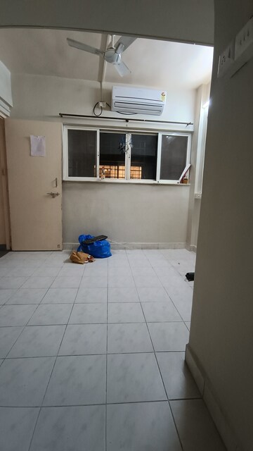 Room in 2.5 BHK Builder Floor at Bibwewadi – for Rent