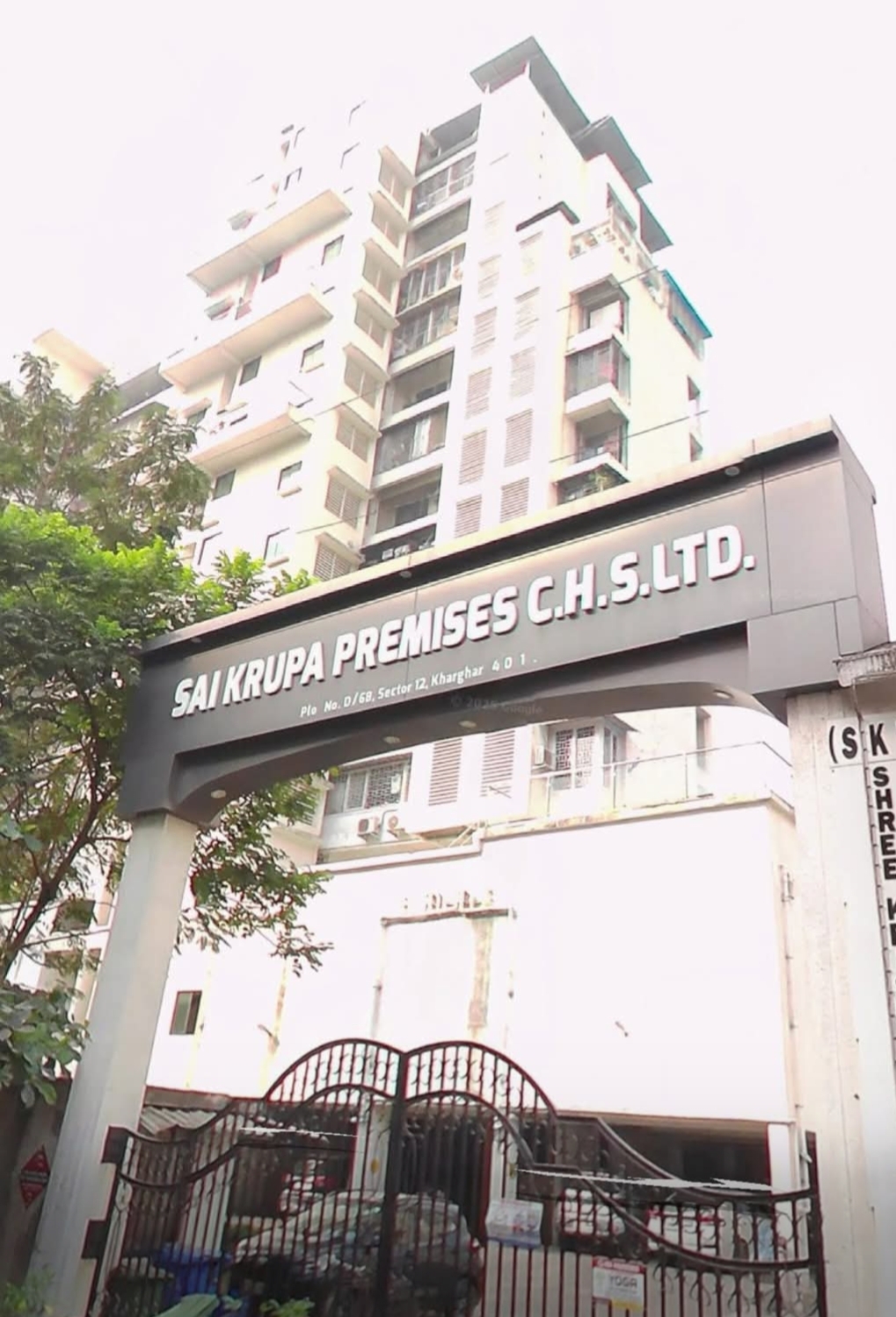 3 BHK 2400 Sq.Ft. Apartment in Konnark  Sai Krupa Premises