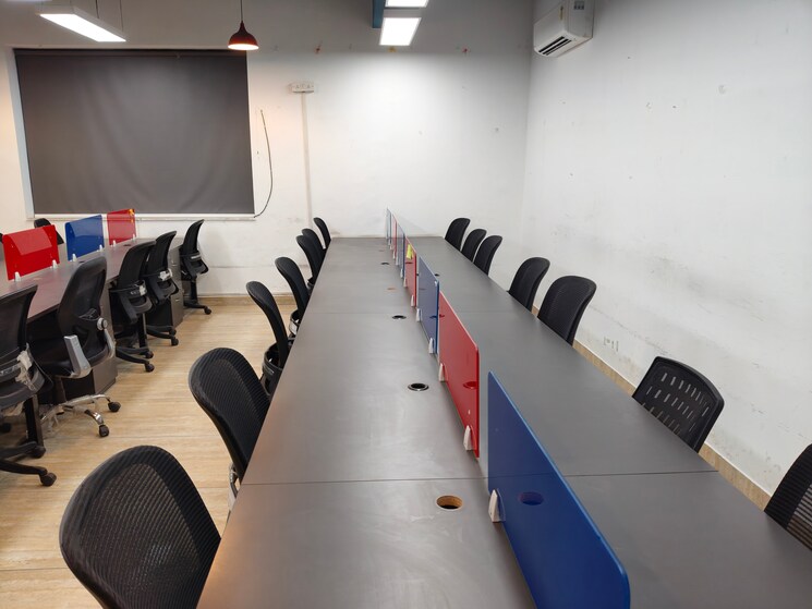 Team Area, sector 63 Commercial Office Space 1600 Sq.Ft. In Sector 63 Noida 8961345