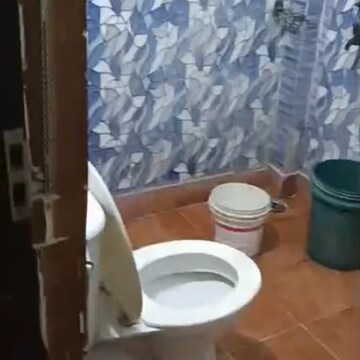 Bathroom in 2 BHK Independent House at RWA Apartments Sector 40, Sector 40 – for Rent