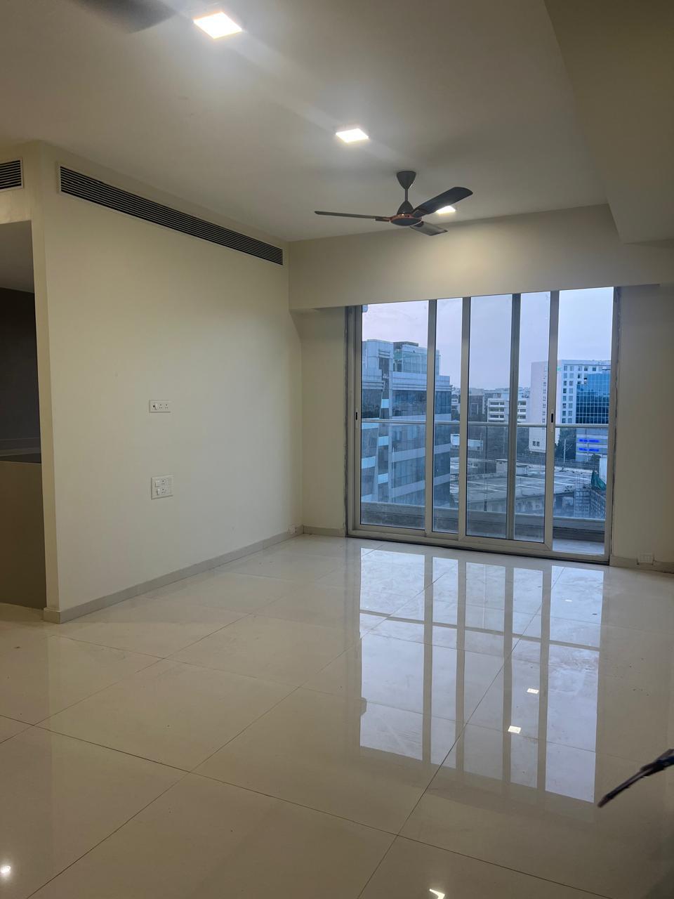 3 BHK 1072 Sq.Ft. Apartment in Dudhawala Proxima Residences