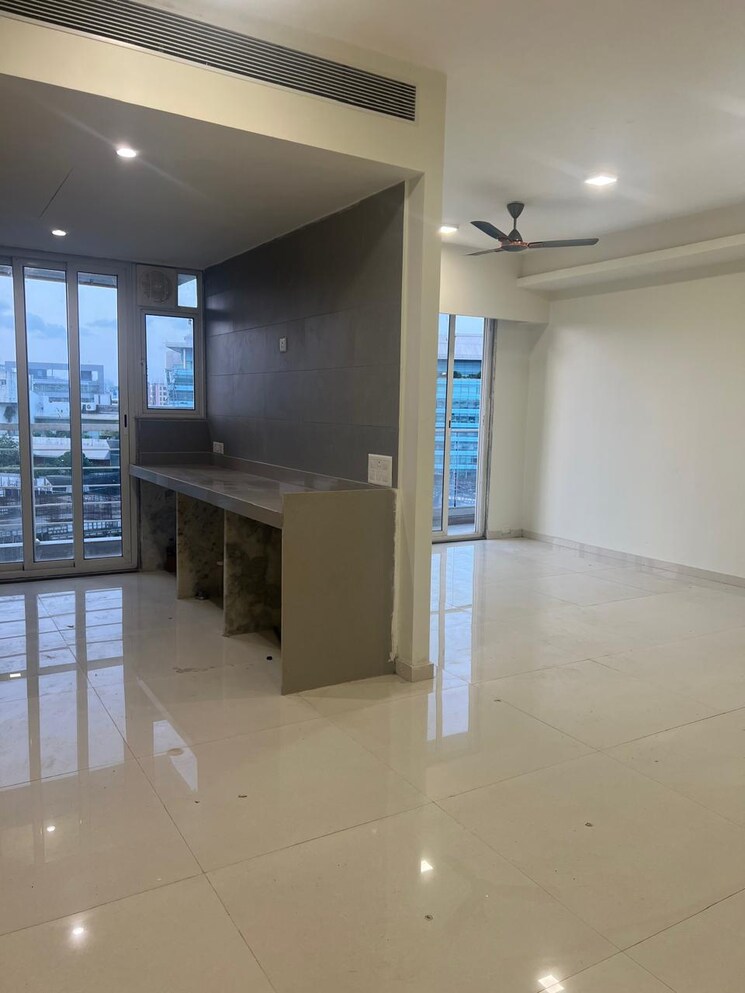 Kitchen, dudhawala-proxima-residences 3 Bedroom 1072 Sq.Ft. Apartment In Andheri East Mumbai 8961365