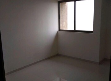 Room in 2 BHK Apartment at Cosmos Jewels Ruby, Ghodbunder Road – for Rent