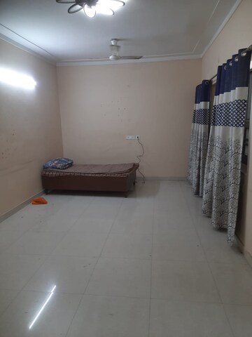 Living Room in 2 BHK Builder Floor at MVL IPark, Sector 15 – for Rent