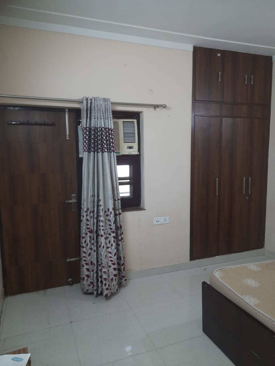 2 BHK + Pooja Room Builder Floor For Rent in MVL IPark